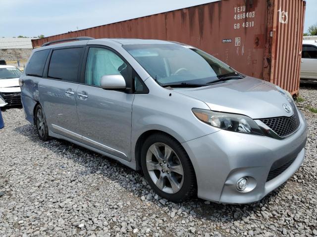 5TDXK3DC9DS377489 2013 TOYOTA SIENNA, photo no. 4