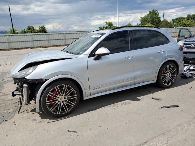 2016 Porsche Cayenne GTS