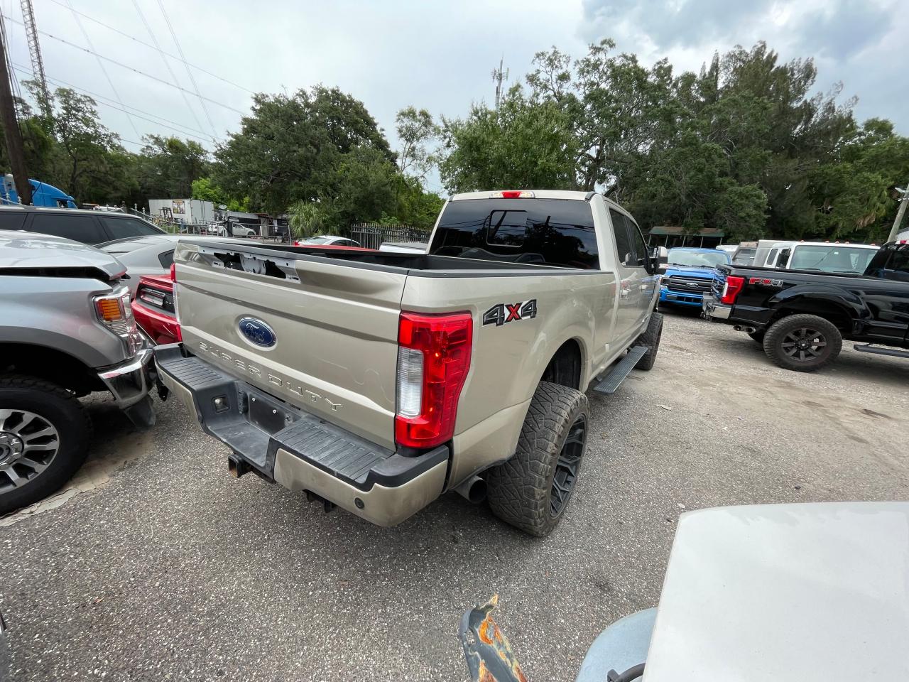 1FT7W2BT0HED92265 FORD F250 2017