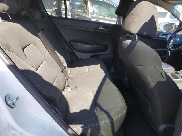 KNDPM3ACXH7053160 KIA Sportage Lx