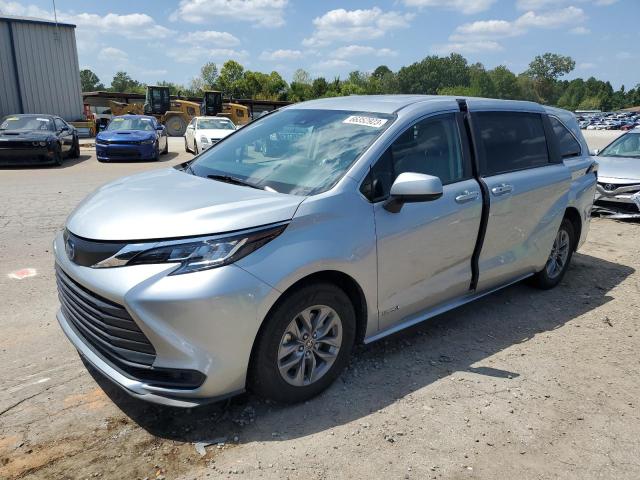 2021 Toyota Sienna LE