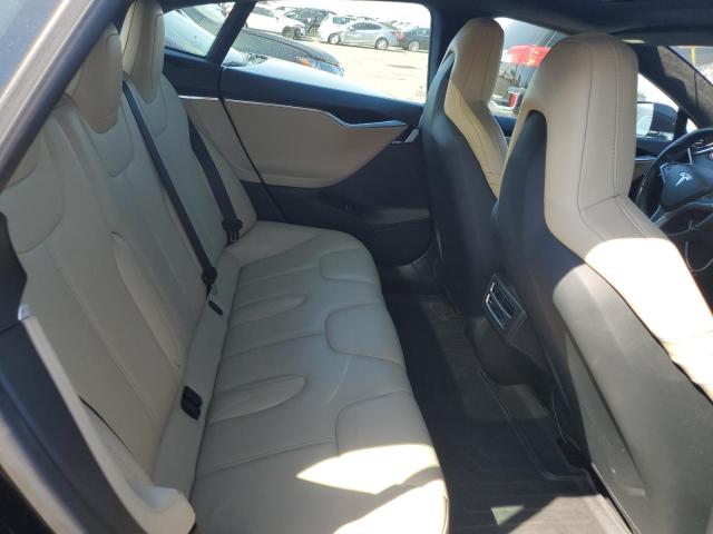 2015 TESLA MODEL S P8 5YJSA1H40FF095611