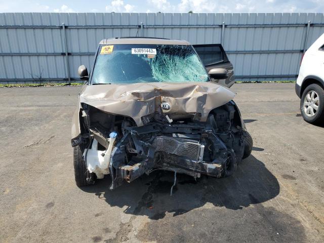 KNDJN2A21F7159210 KIA Soul
