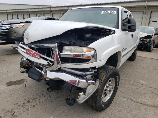 2005 GMC Sierra 2500HD 