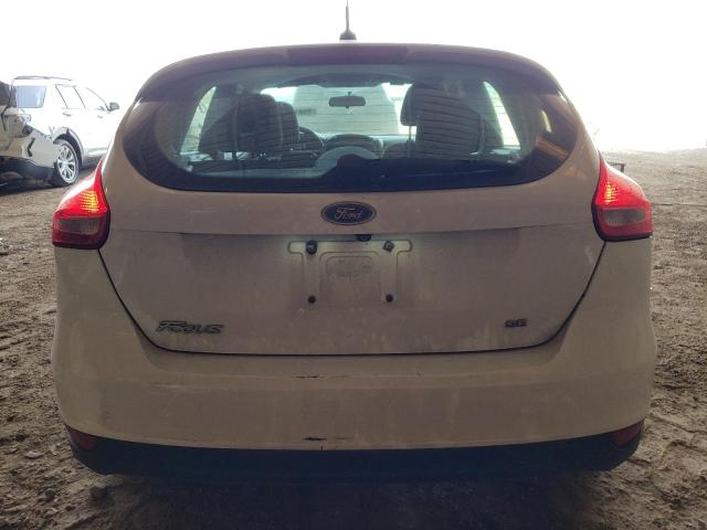 1FADP3K23FL315577 Ford FOCUS SE