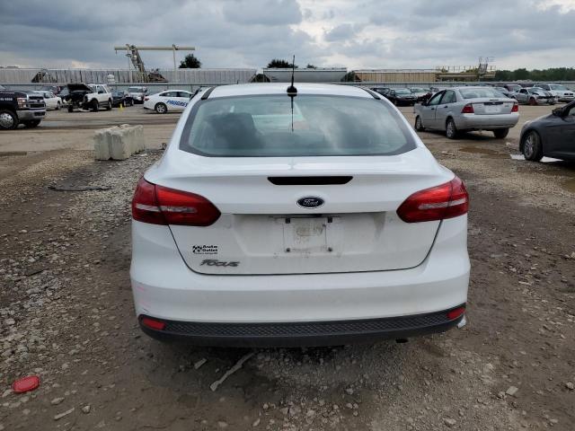 2018 Ford Focus S VIN: 1FADP3E28JL269622 Lot: 62300673