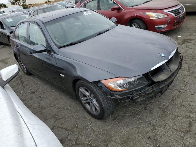 VIN: WBAVA33508KX86049 Auction: COPART Lot: 61779463 Location: CA - MARTINEZ WBAVA33508KX86049 BMW 3 SERIES 2008 GRAY Photo 4