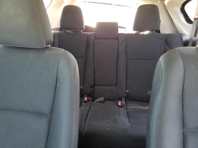 2T3BFREV0HW630902 Toyota RAV4 LE