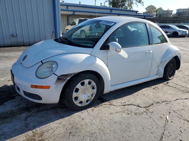 2010 Volkswagen New Beetle 