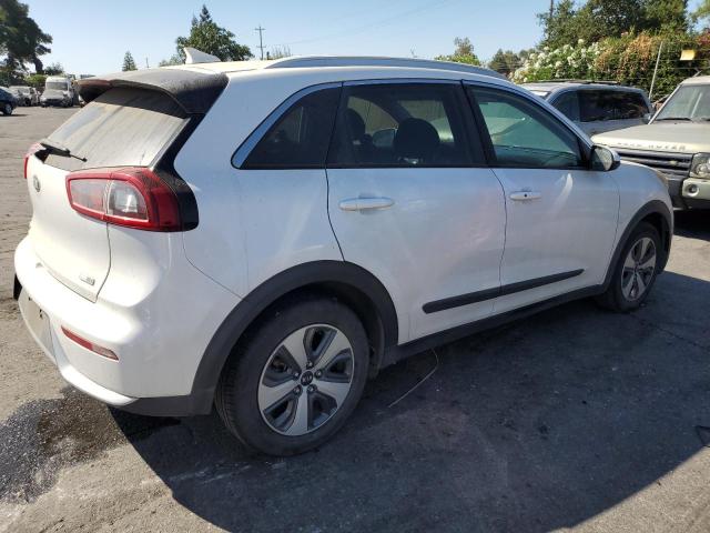 KNDCB3LC2J5128632 KIA NIRO FE