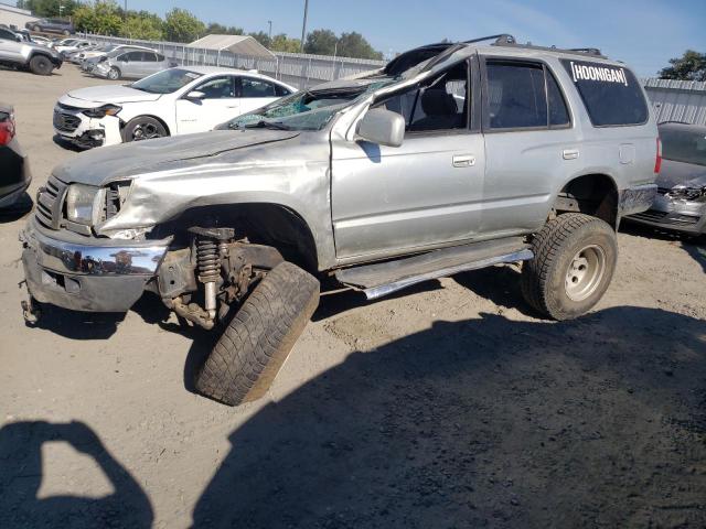 1999 Toyota 4Runner SR5