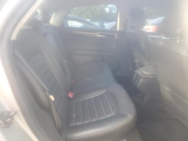 3FA6P0T9XGR326095 Ford FUSION SE