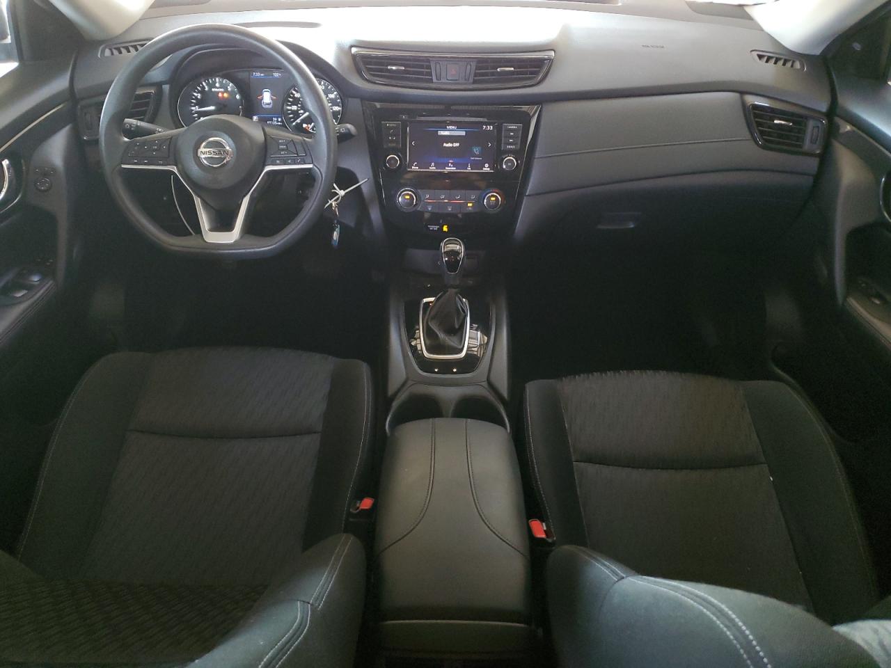 KNMAT2MVXJP598880 NISSAN ROGUE 2018