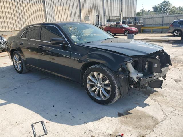 2019 Chrysler 300 Touring VIN: 2C3CCARG2KH517572 Lot: 65716903