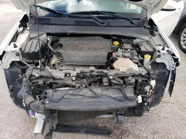 3C4NJCBB0JT194651 Jeep Compass Latitude