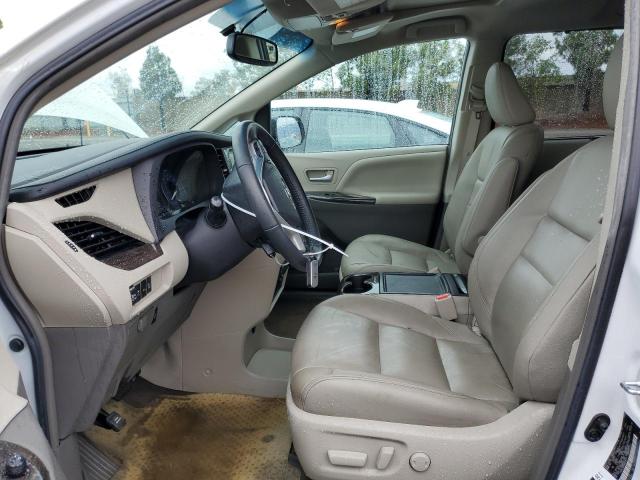 5TDYZ3DC8HS829437 Toyota SIENNA XLE
