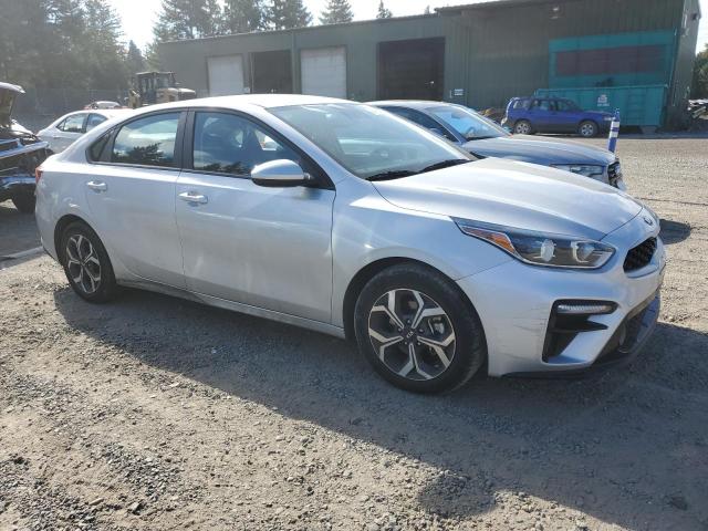 3KPF24AD7ME317509 KIA FORTE FE