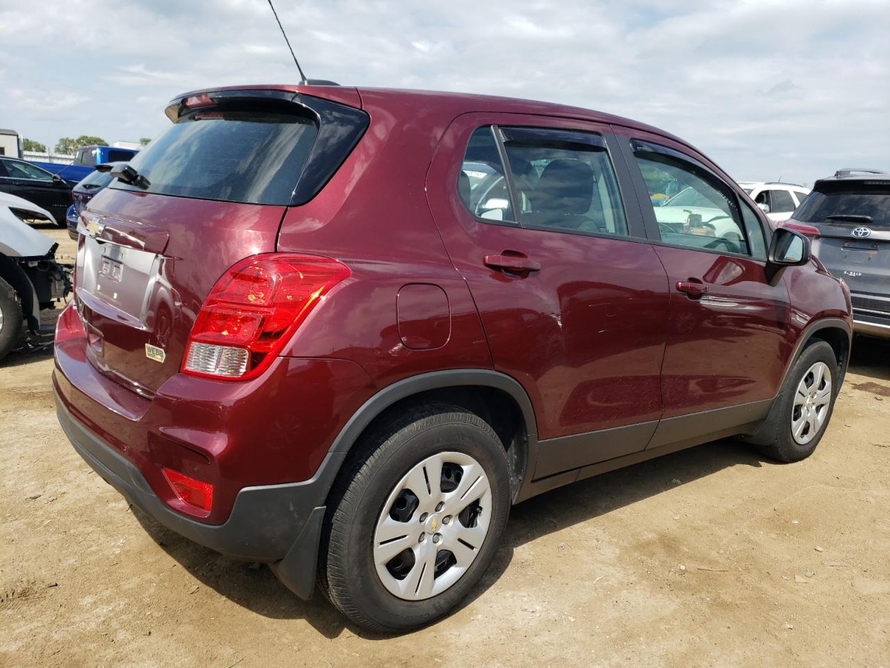 3GNCJKSB4HL174812 CHEVROLET TRAX 2017
