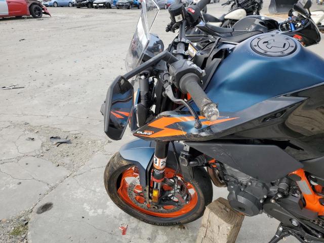 2023 KTM 890 DUKE R VBKTU9407PM848412