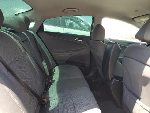 5NPEB4AC4EH946032 Hyundai SONATA GLS