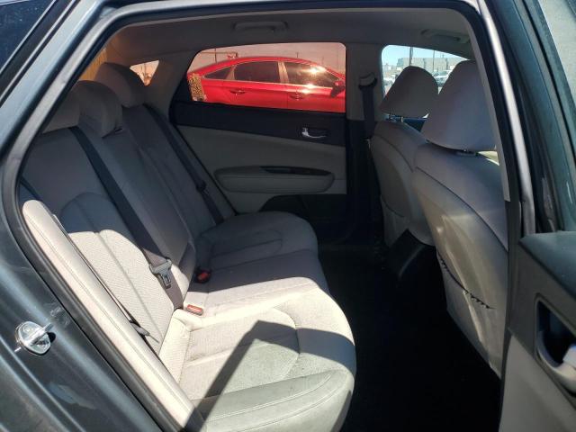 KNAGT4L3XG5085698 KIA Optima Lx