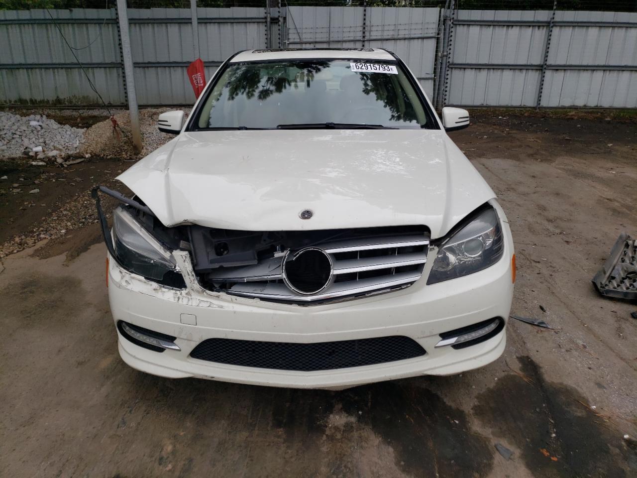 WDDGF5EB0BA484288 2011 Mercedes-Benz C 300