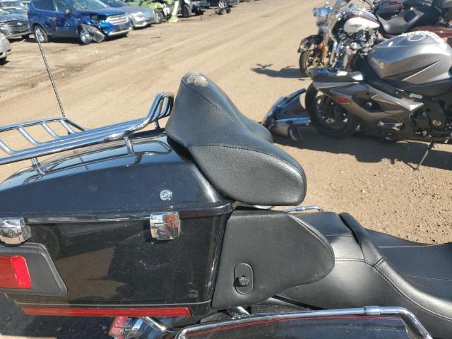 2009 HARLEY-DAVIDSON FLHTCU - 1HD1FC41X9Y651933