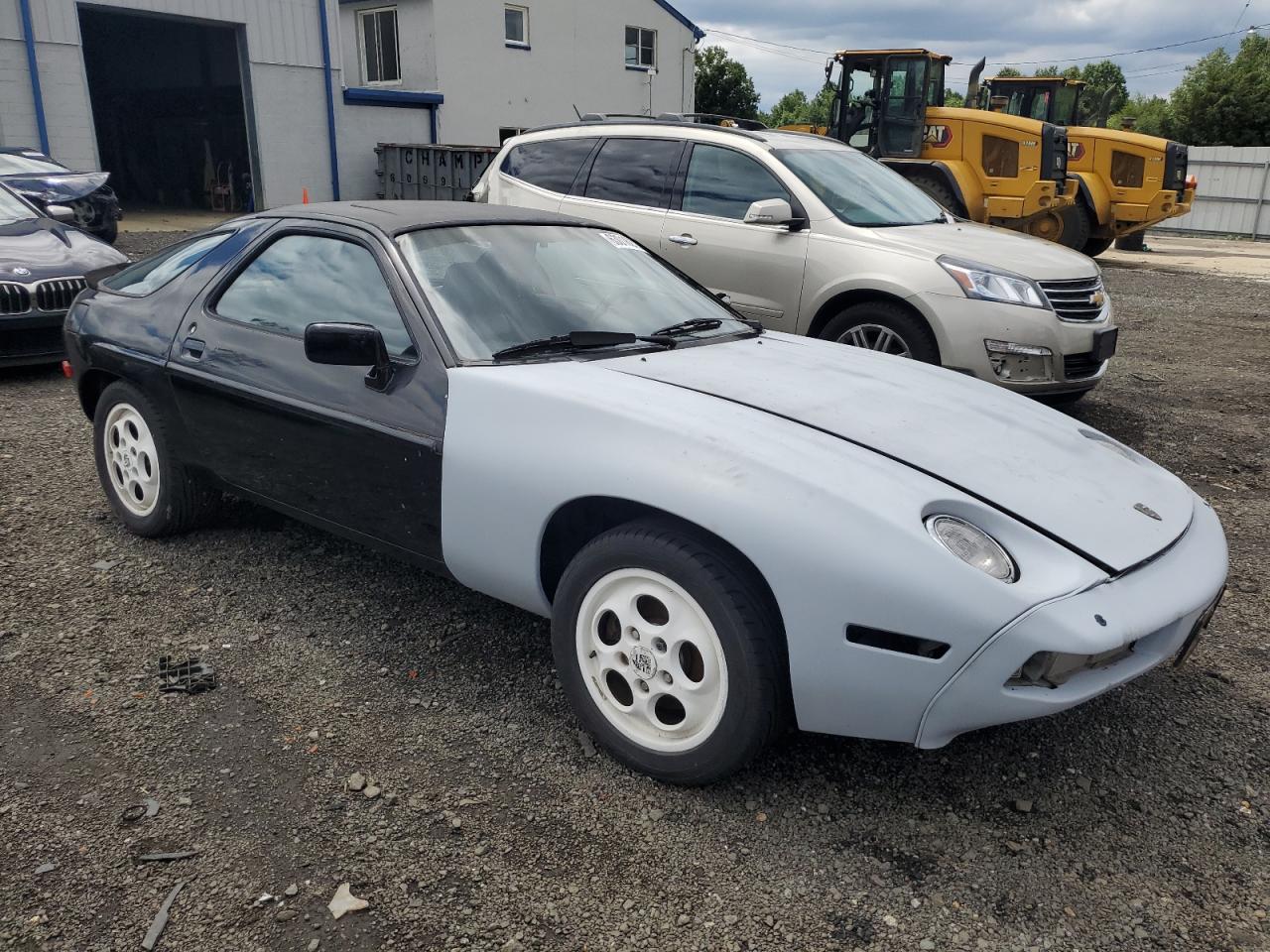 WP0ZZZ92ZES841585 1984 Porsche 928 S-4