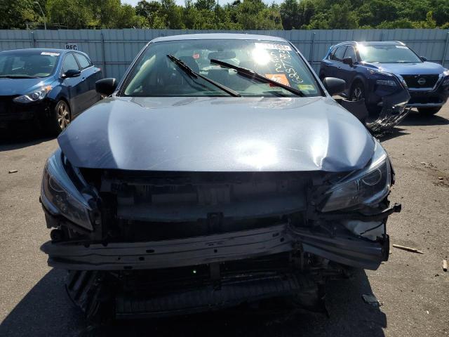 4S3BNAA63J3018463 Subaru Legacy 2.5i