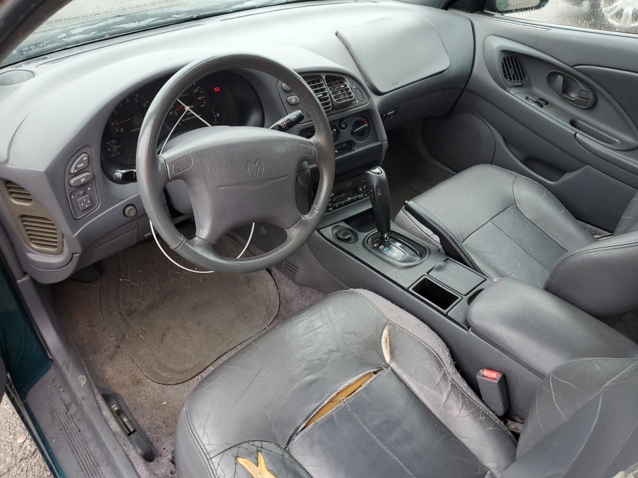 4B3AU52N2TE320703 1996 Dodge Avenger Es