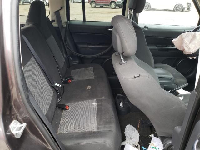 1C4NJPFA9GD813867 Jeep Patriot Latitude