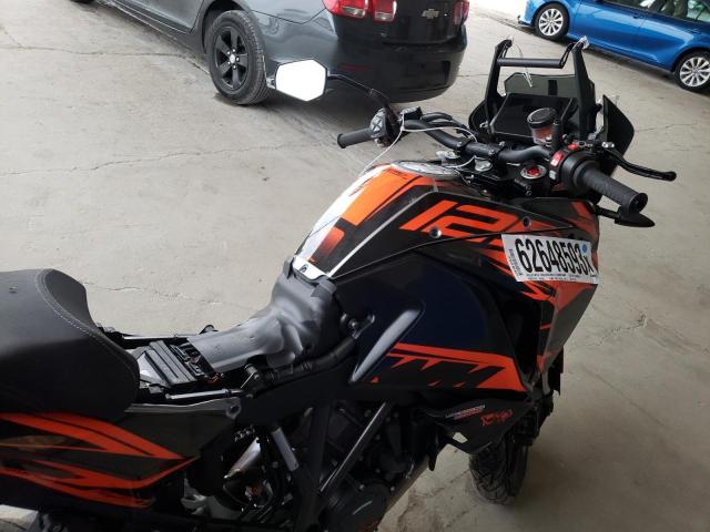 2019 KTM 1290 SUPER - VBKV79401KM915708