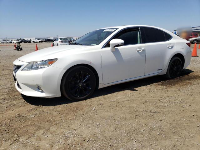 2015 Lexus ES 300h 