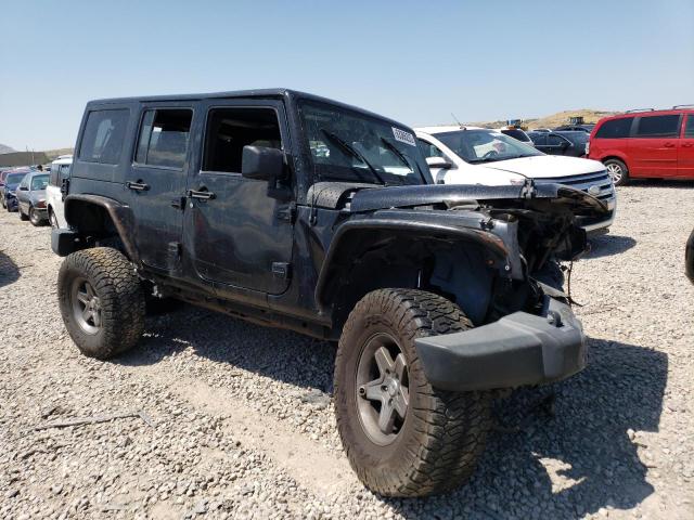 1C4BJWDG2EL135017 Jeep Wrangler Unlimited Sport