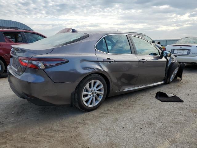 4T1R11BK3NU061167 Toyota Camry LE 3