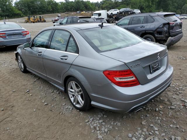 WDDGF8BB1CR224829 2012 MERCEDES-BENZ C-CLASS - Image 2