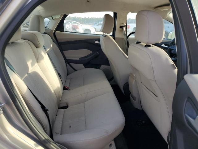 1FADP3F26FL219081 Ford FOCUS SE