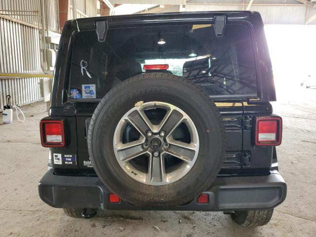 1C4HJXEN4KW542621 Jeep Wrangler Unlimited Sahara