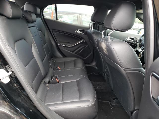 WDCTG4EB8HJ348994 Mercedes-Benz GLA 250