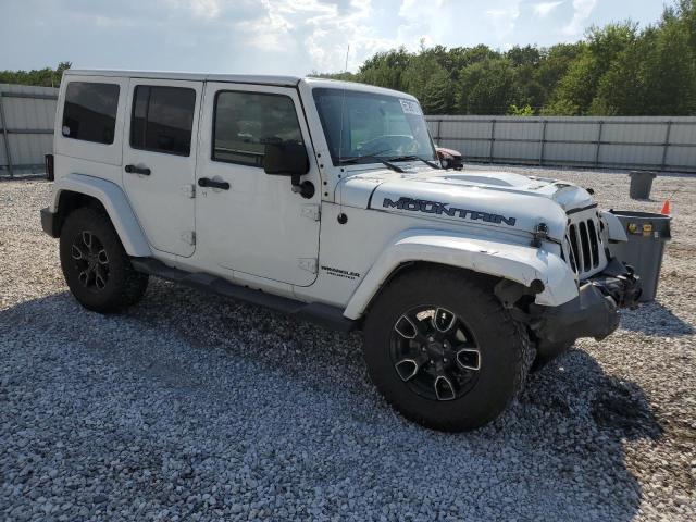 1C4HJWEG6HL697032 Jeep Wrangler Unlimited Sahara