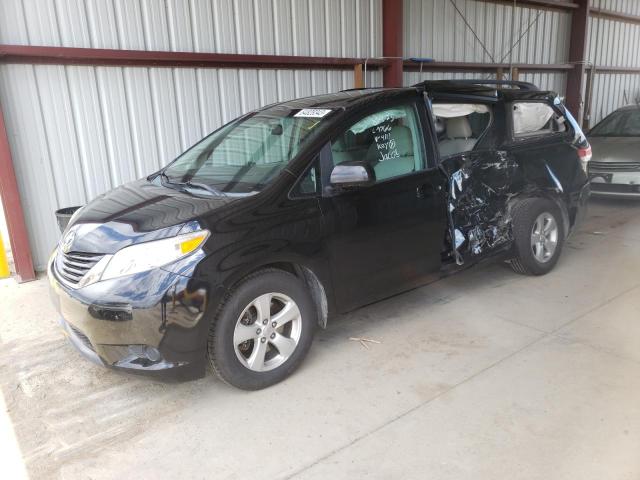 Lot #2214321738 2013 TOYOTA SIENNA LE salvage car