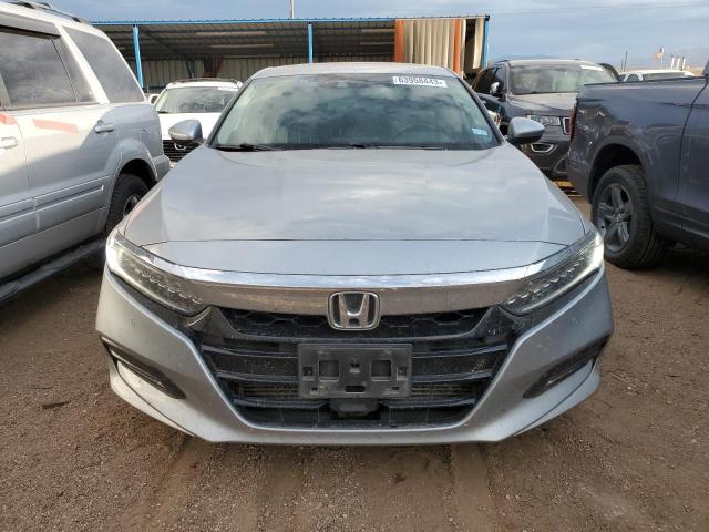 1HGCV1F92JA116579 Honda Accord Touring