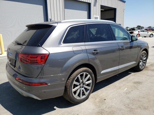 VIN WA1LHAF76KD014720 2019 Audi Q7, Premium Plus no.3