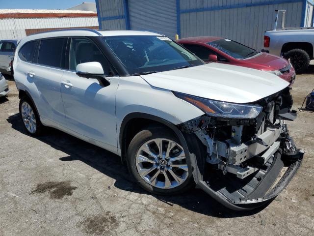 VIN 5TDKDRBH7PS022895 2023 Toyota Highlander, L no.4