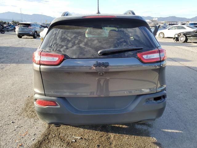 1C4PJLCB2JD558534 Jeep Cherokee Latitude