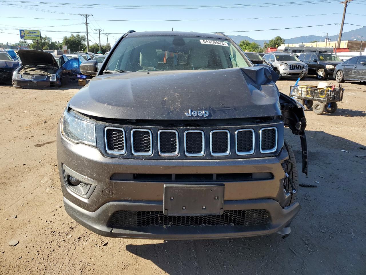 3C4NJDBB8JT325217 2018 Jeep Compass Latitude