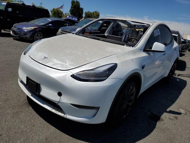 7SAYGAEE9NF399429 Tesla Model Y 