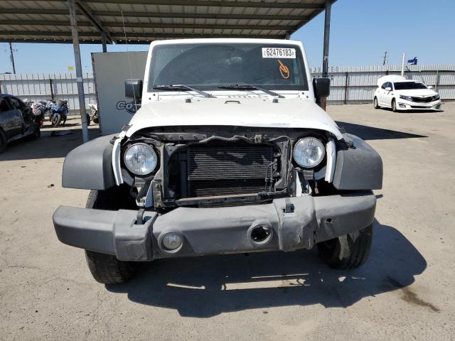 1C4BJWDG3HL549962 Jeep Wrangler Unlimited Sport