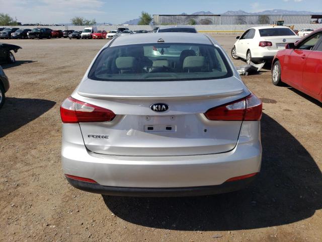 KNAFK4A66F5290641 KIA FORTE LX