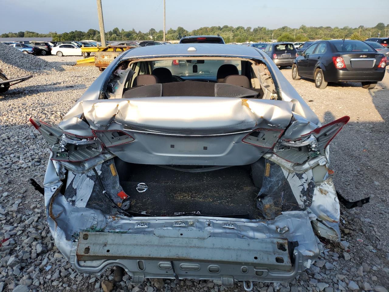 3N1AB7AP9KL613990 NISSAN SENTRA 2019